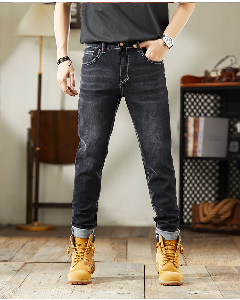 Slim Tapered Stretch Jeans